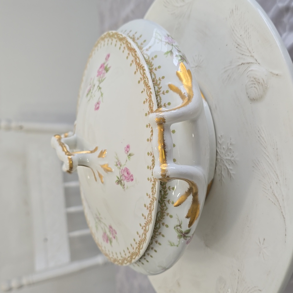 Vintage PL Limoges France M Redon Round Dish Lid Handles Pink Roses - Picture 3 of 17